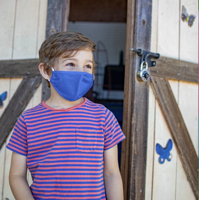 Sunday Afternoons Kids UVShield Cool SPF 50+ Face Mask 6 Sunday Afternoons Kids UVShield Cool SPF 50+ Face Mask - Image 4