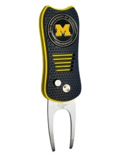 Team Golf Retractable Switchblade Switchfix Divot Tool Ball Marker - NCAA 32 Team Golf Retractable Switchblade Switchfix Divot Tool Ball Marker - NCAA -Golfcore Store Michigan Wolverines Switchfix 44448 131